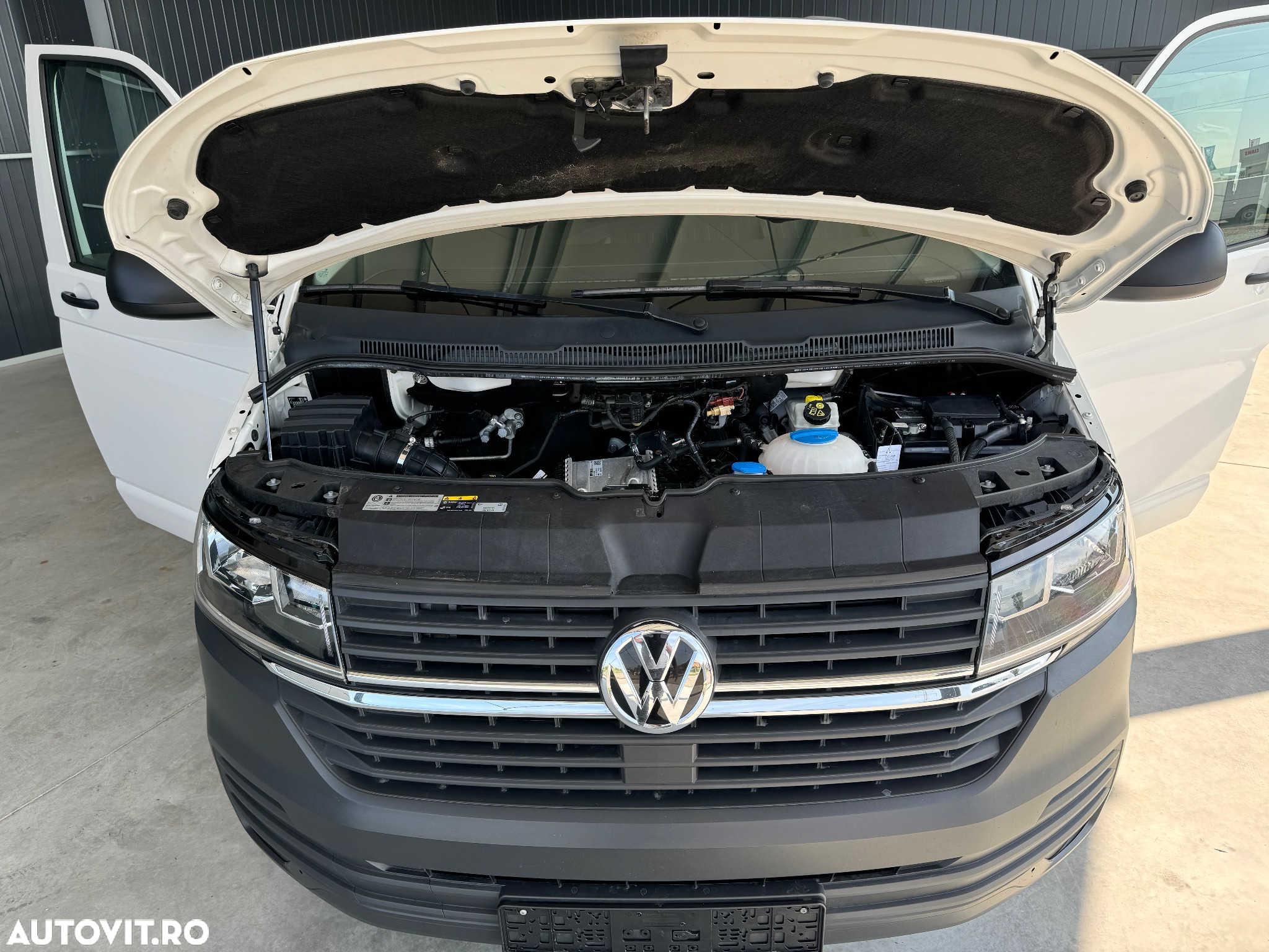 Volkswagen Transporter Kombi T6.1 2.0 TDI 81 kW LR - 22