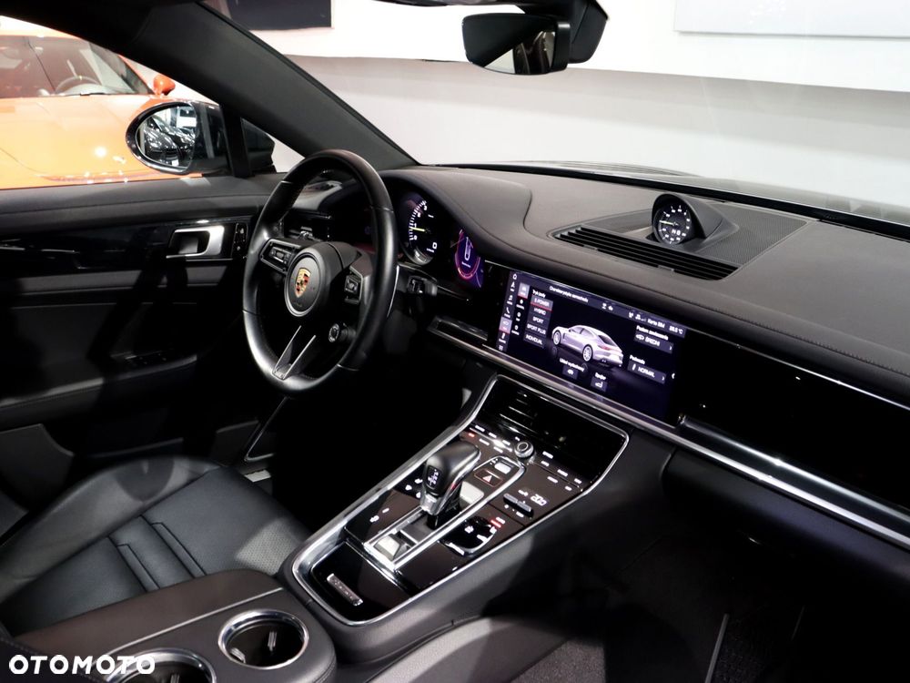 Porsche Panamera 4 E-Hybrid GPF - 19