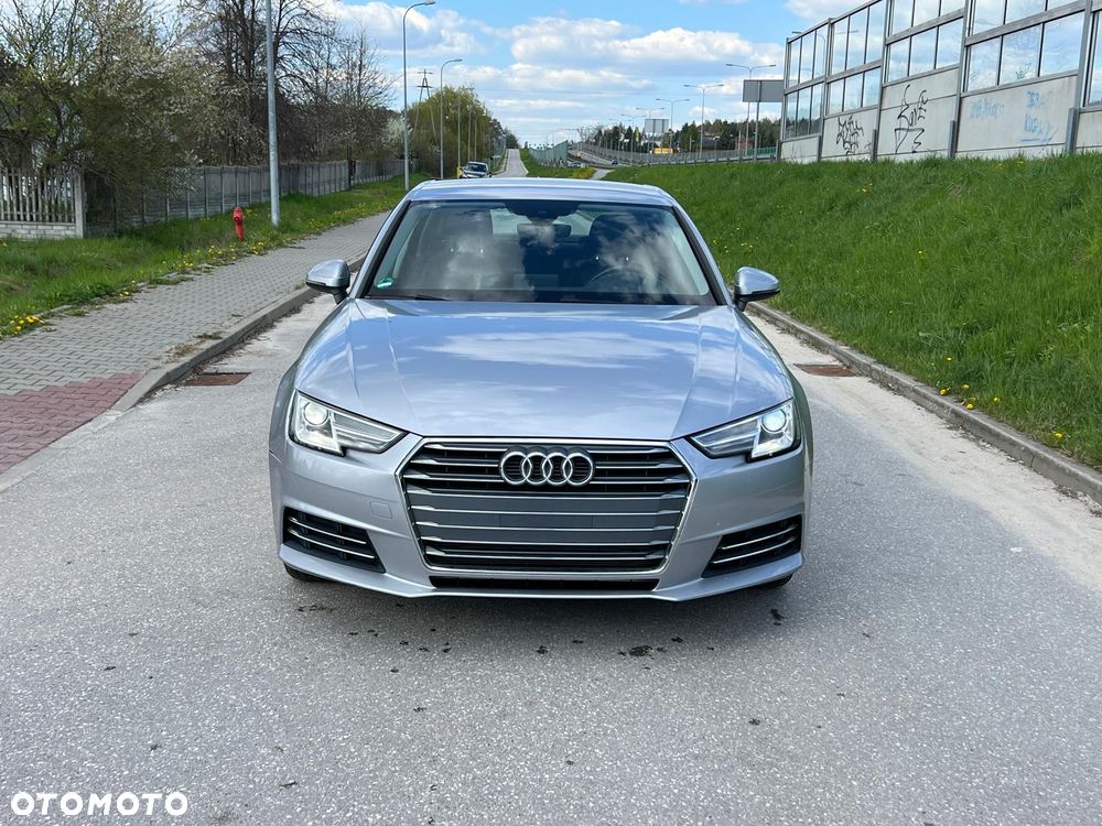 Audi A4 Limousine - 17