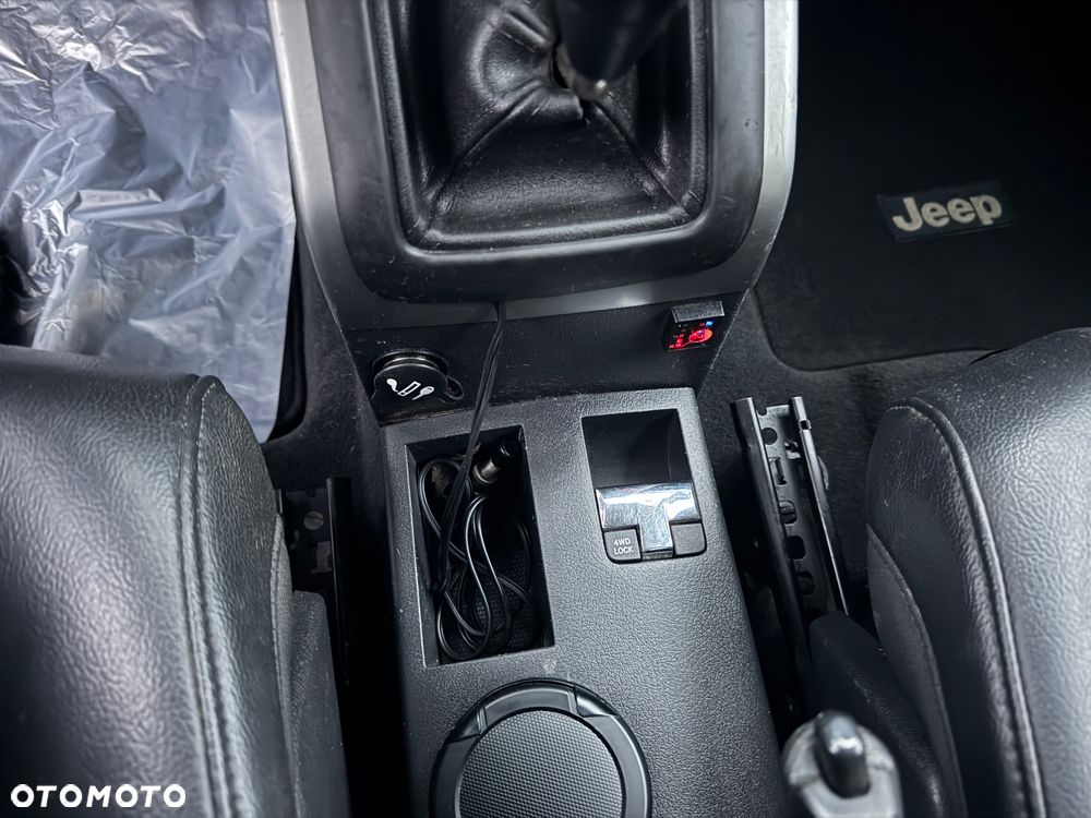 Jeep Patriot 2.4 Limited - 19