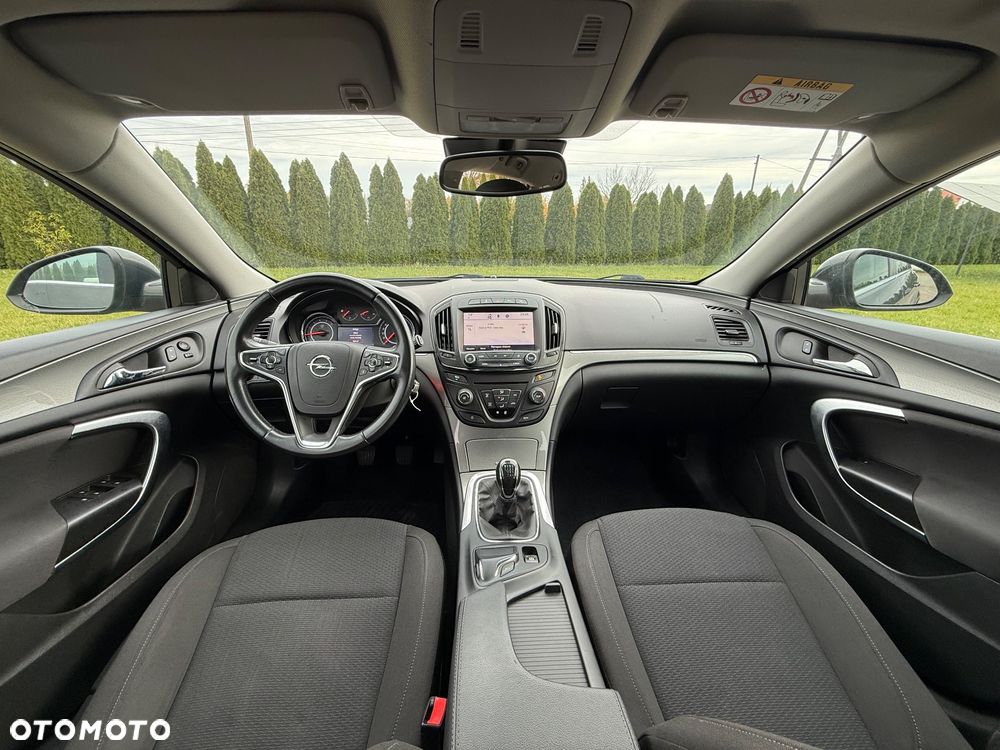 Opel Insignia - 29