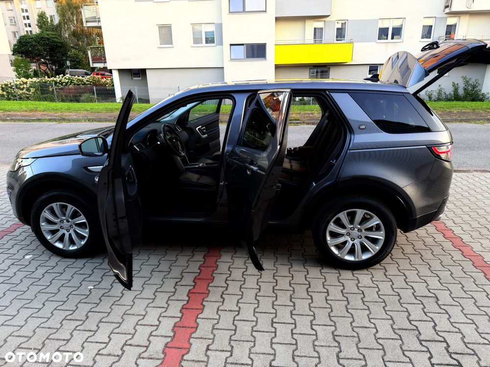 Land Rover Discovery Sport D180 HSE - 12