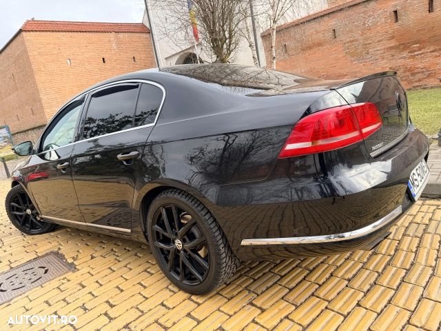 Volkswagen Passat 2.0 TDI DSG BlueMotion Technology Exclusive - 2