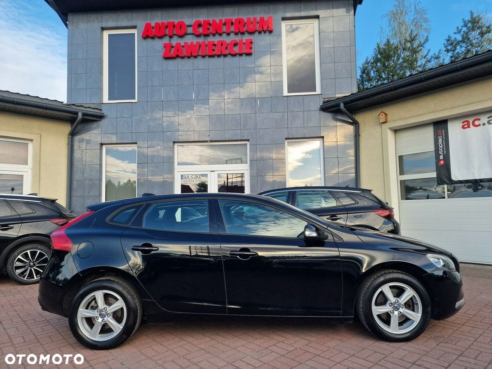 Volvo V40 T3 Kinetic - 14