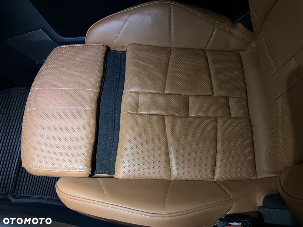 DS Automobiles DS 7 Crossback - 13