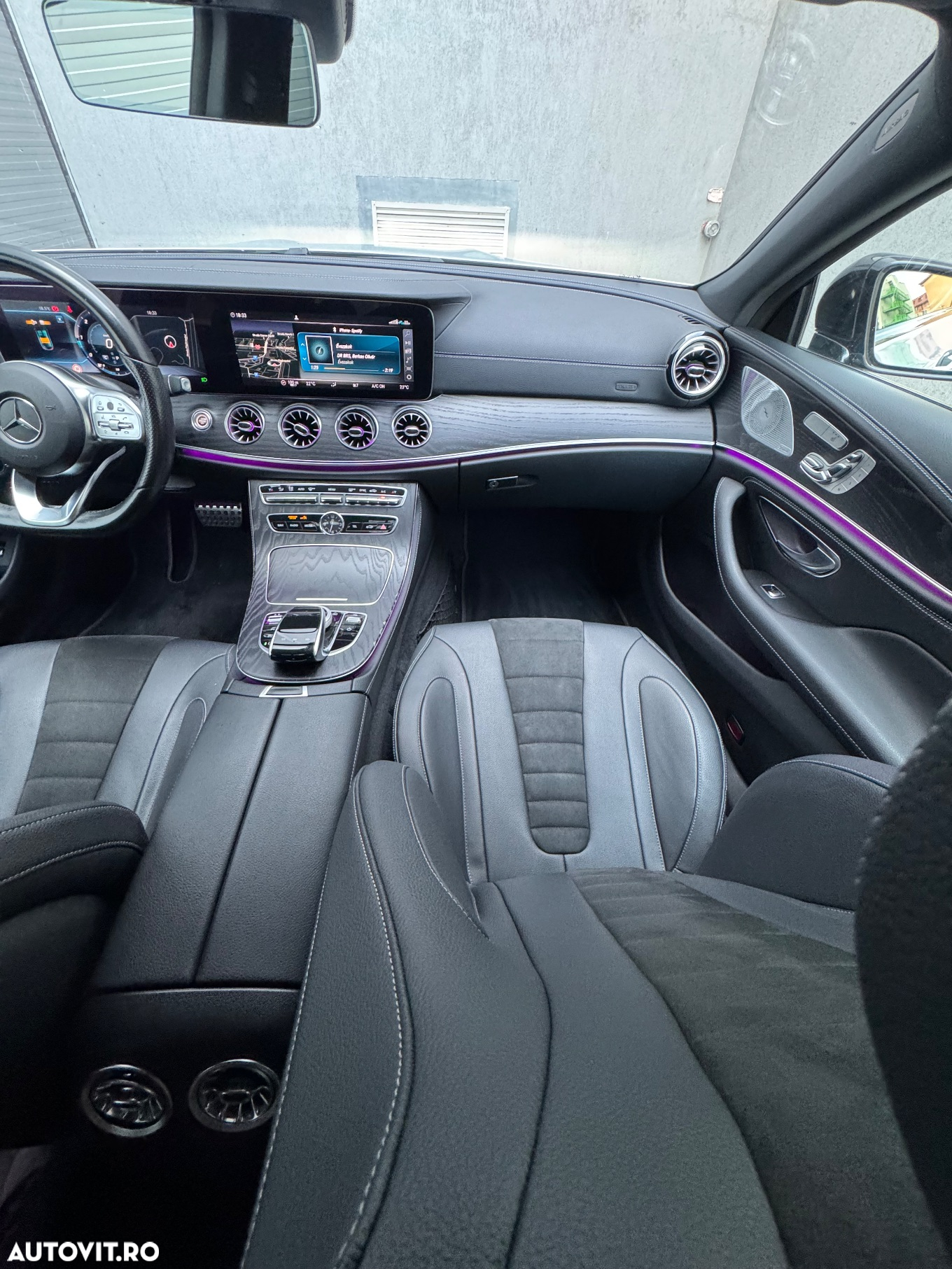 Mercedes-Benz CLS - 26