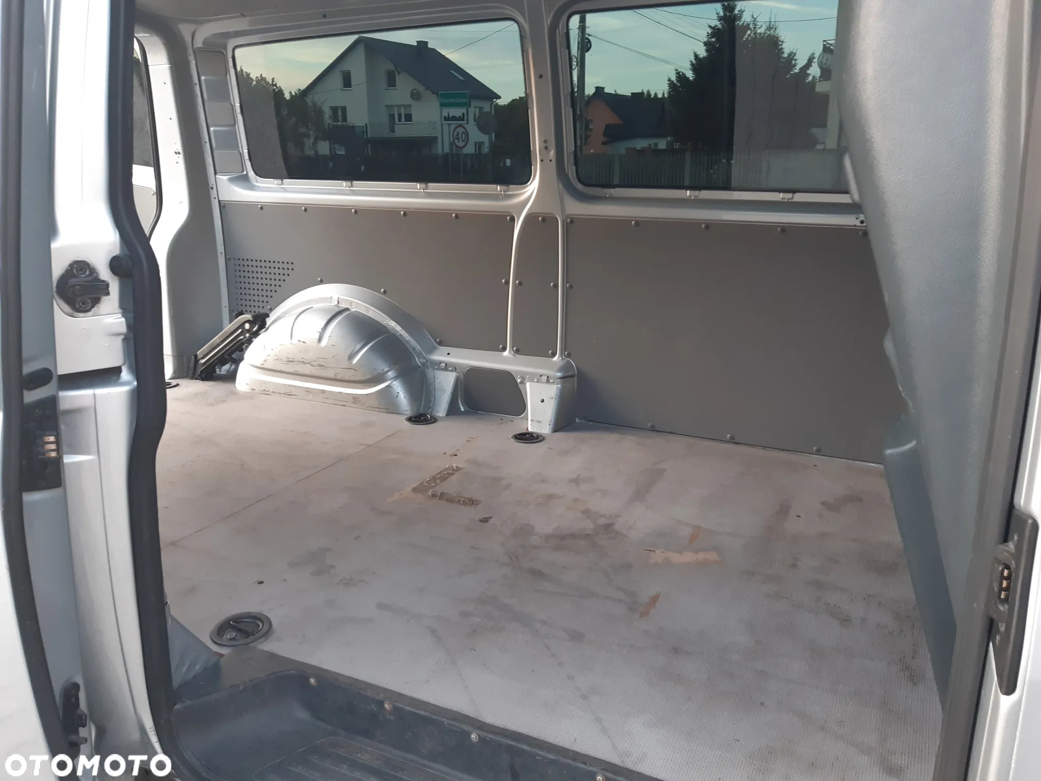 Volkswagen Transporter T5 - 8