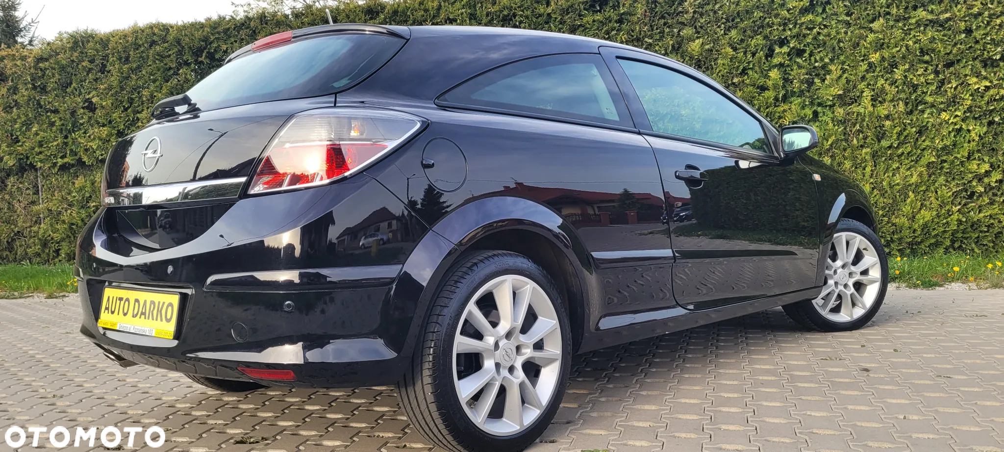 Opel Astra GTC 1.6 - 16