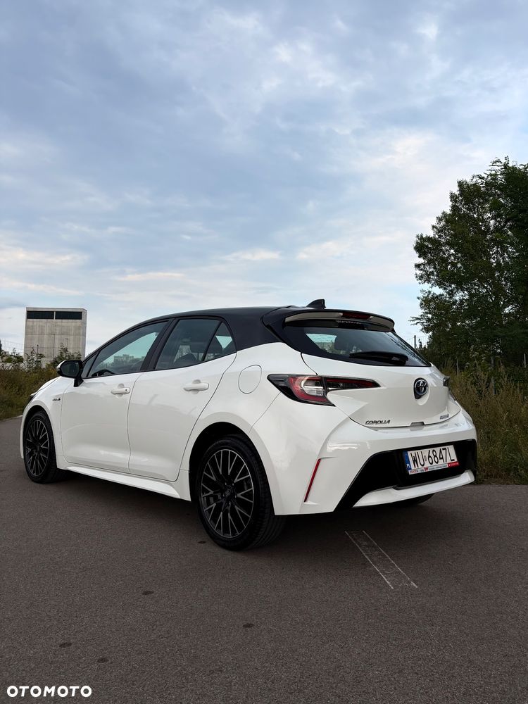 Toyota Corolla 1.8 Hybrid Active - 3