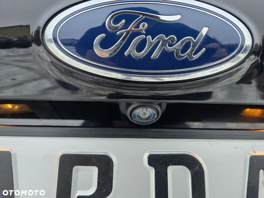 Ford Kuga 2.0 TDCi 4x4 Titanium - 14