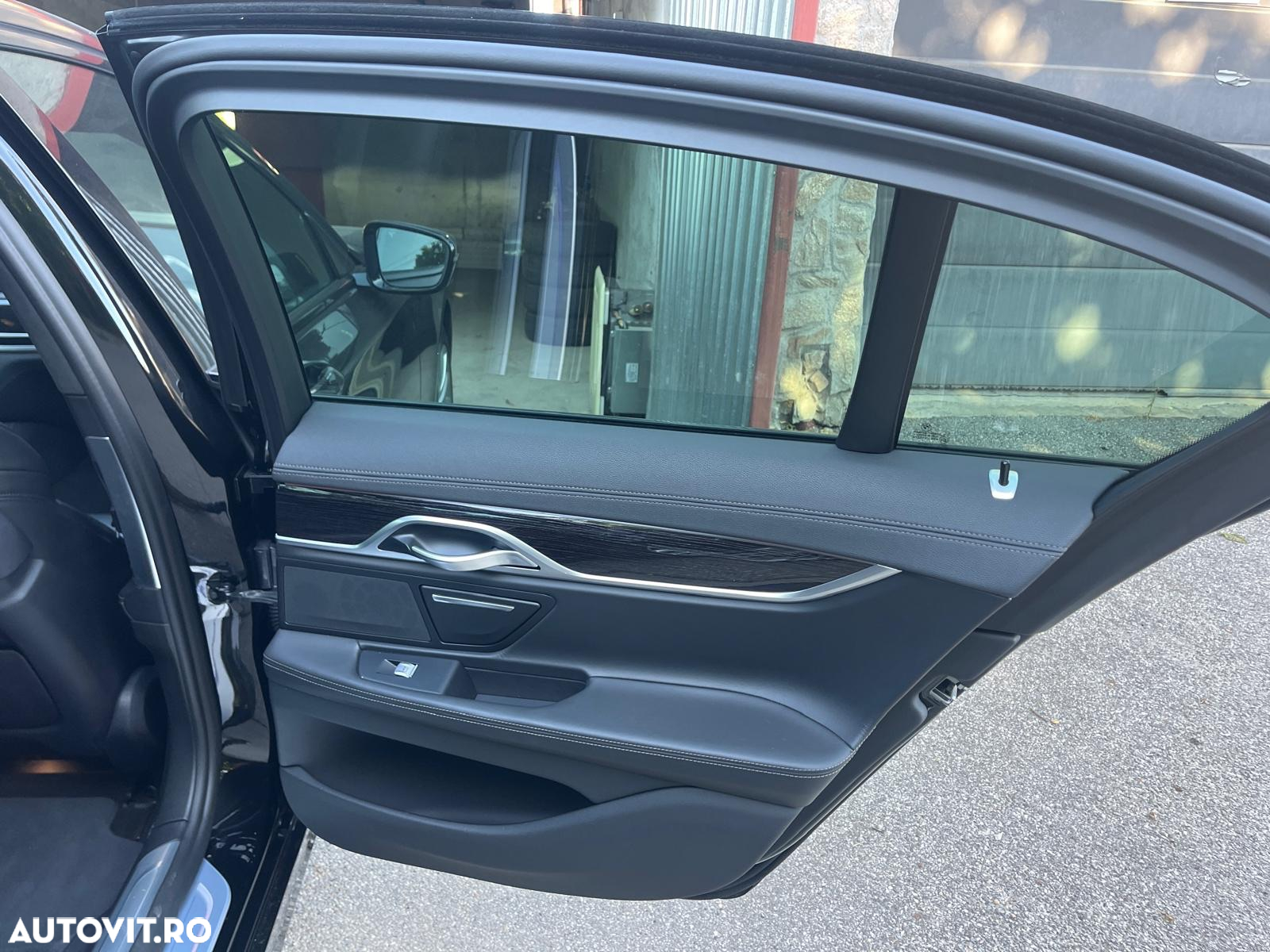 BMW Seria 7 730d xDrive - 18