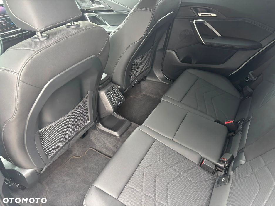 BMW X1 sDrive18i xLine - 15