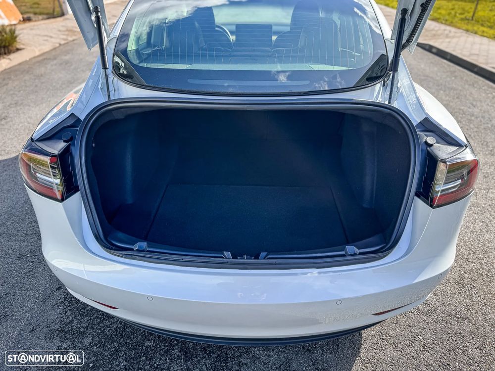 Tesla Model 3 Standard Range Plus RWD - 11