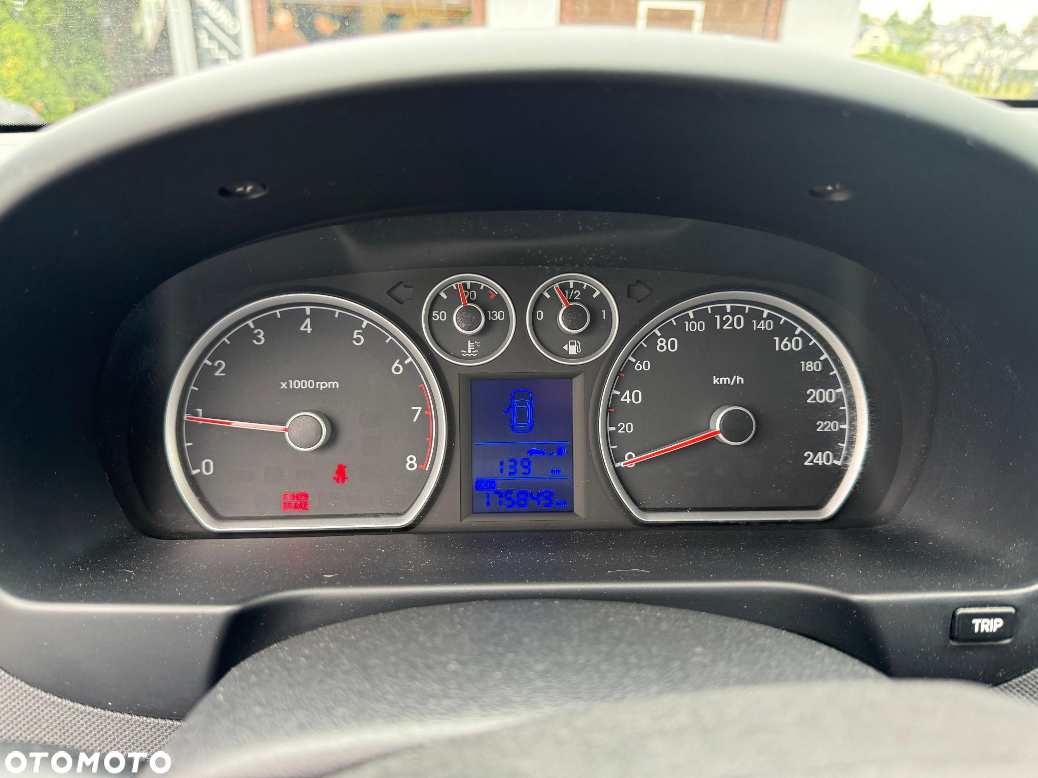 Hyundai i30 1.4 Base + - 14