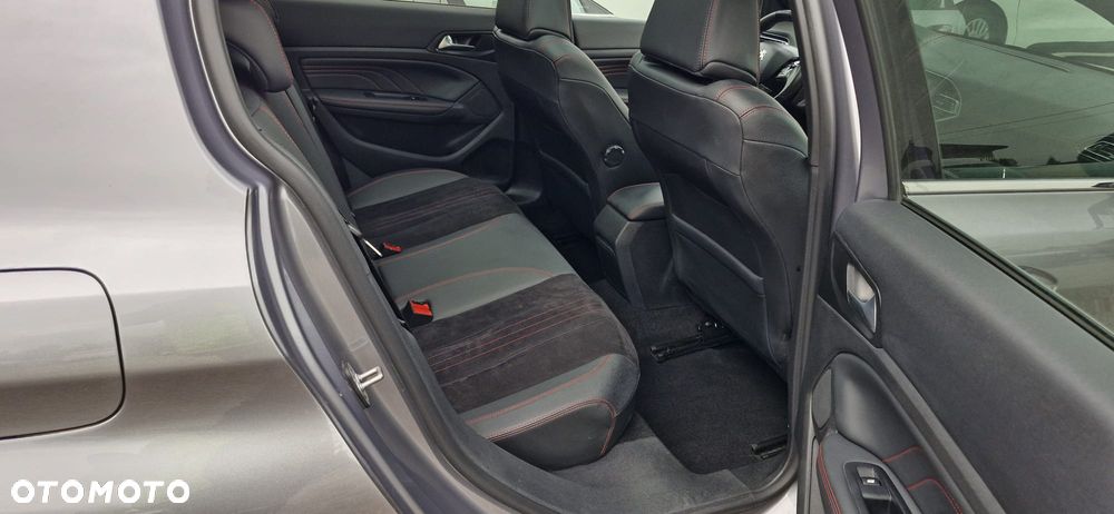 Peugeot 308 PureTech 225 GPF EAT8 Stop & Start GT - 12