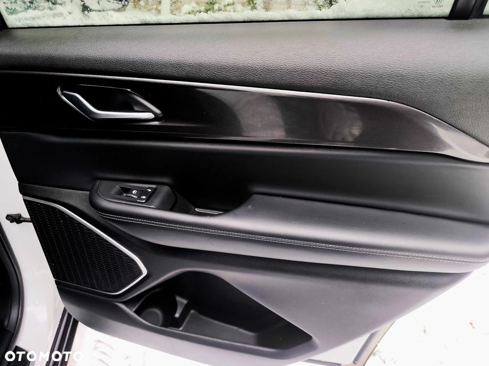 Jeep Grand Cherokee 3.6 V6 Laredo - 23