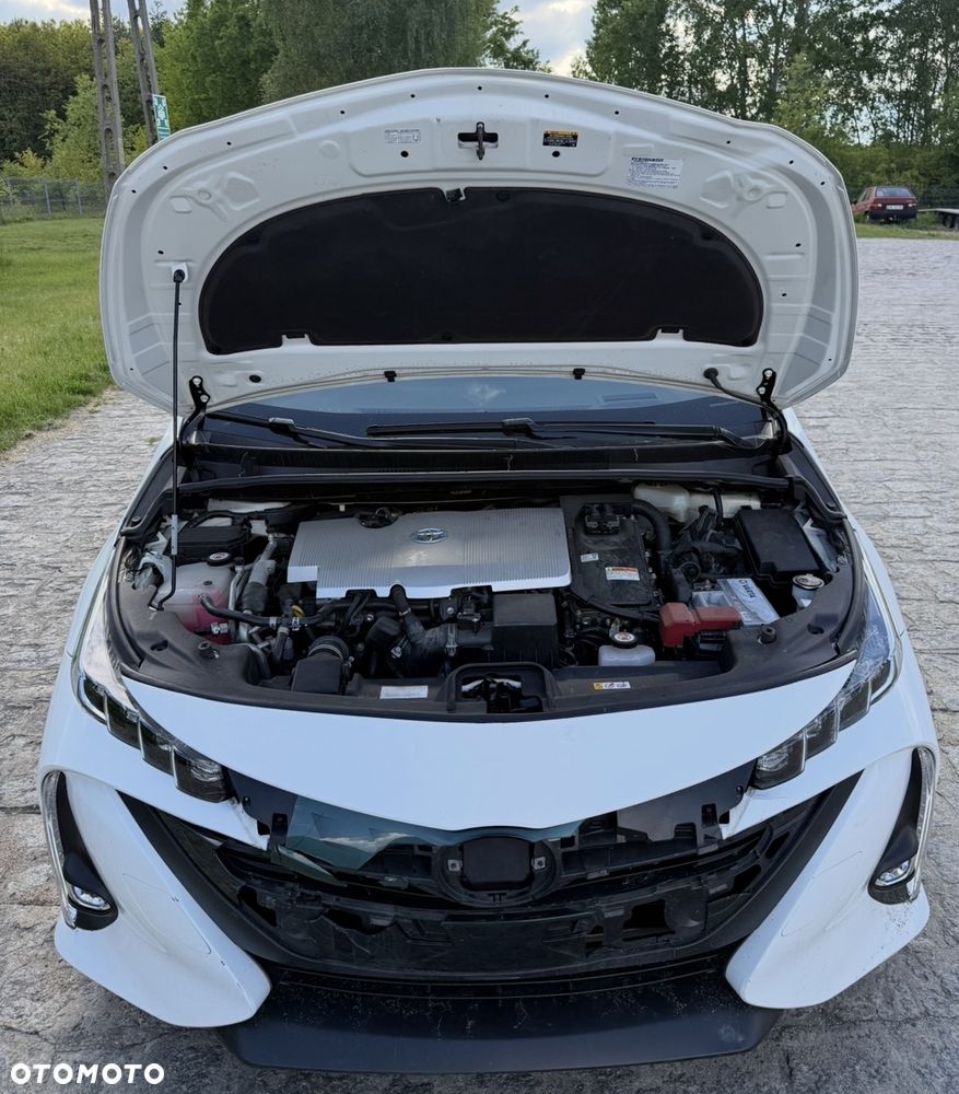 Toyota Prius - 8