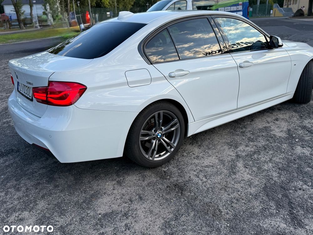 BMW Seria 3 318i M Sport - 5