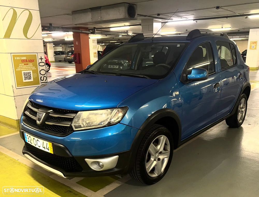 Dacia Sandero 1.5 dCi Stepway - 4