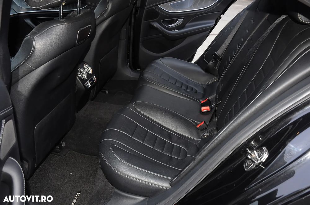 Mercedes-Benz CLS 300 d 9G-TRONIC AMG Line - 33