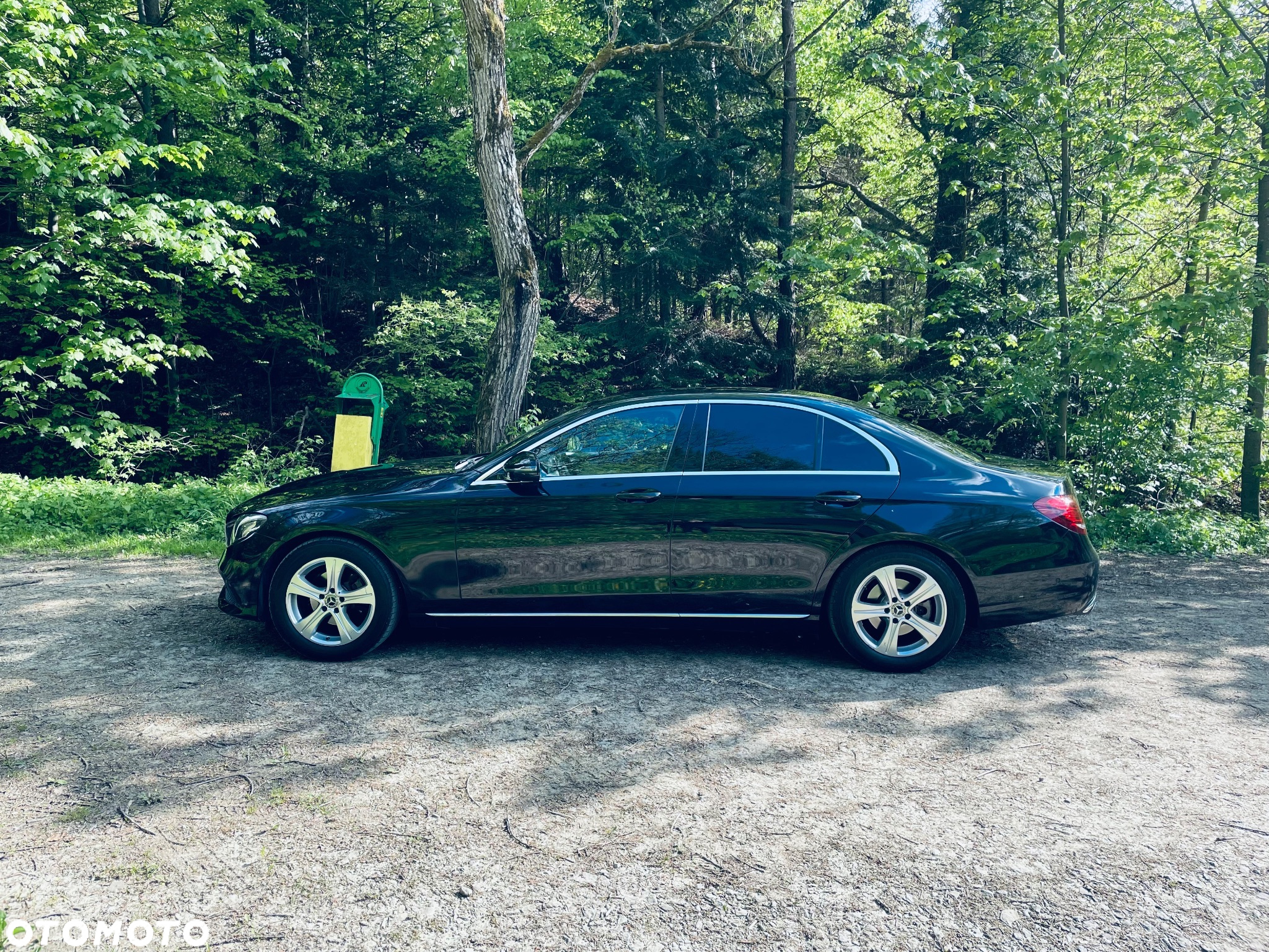 Mercedes-Benz Klasa E 220 d T 9G-TRONIC - 6