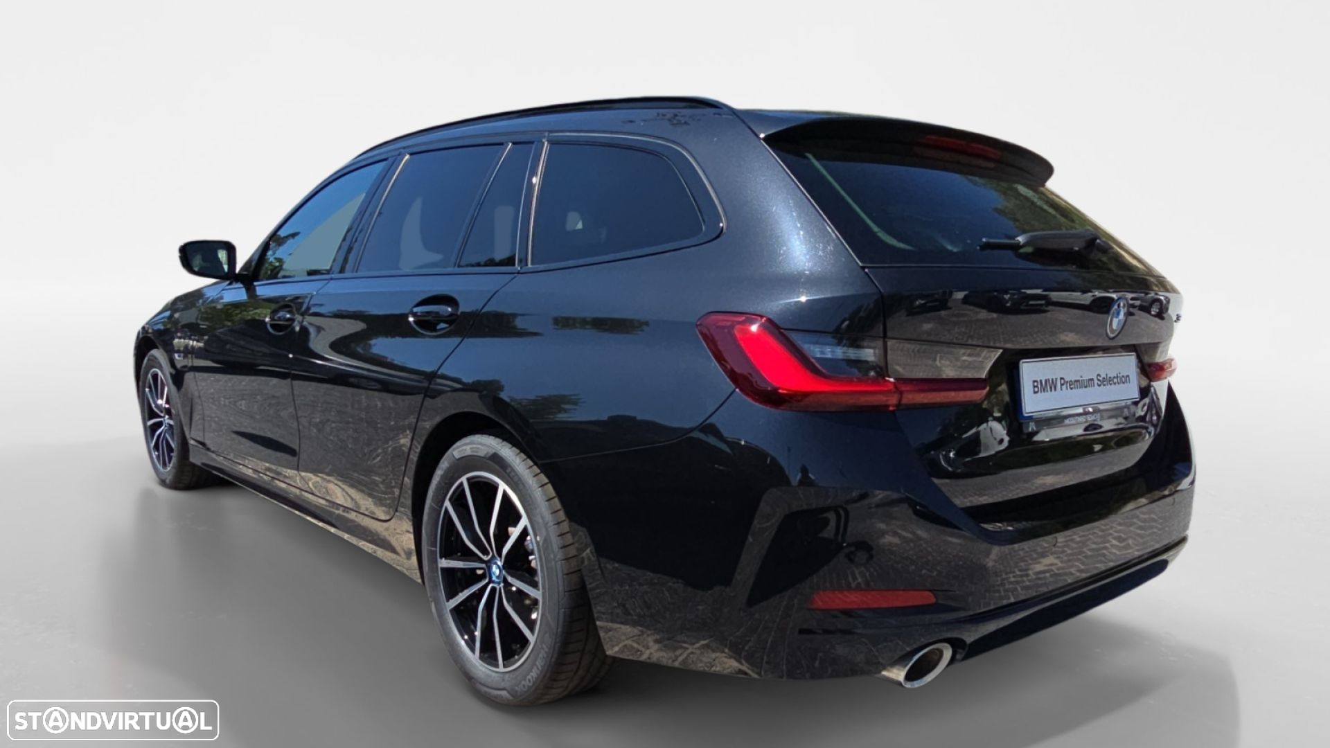 BMW 320 e Touring Auto - 2