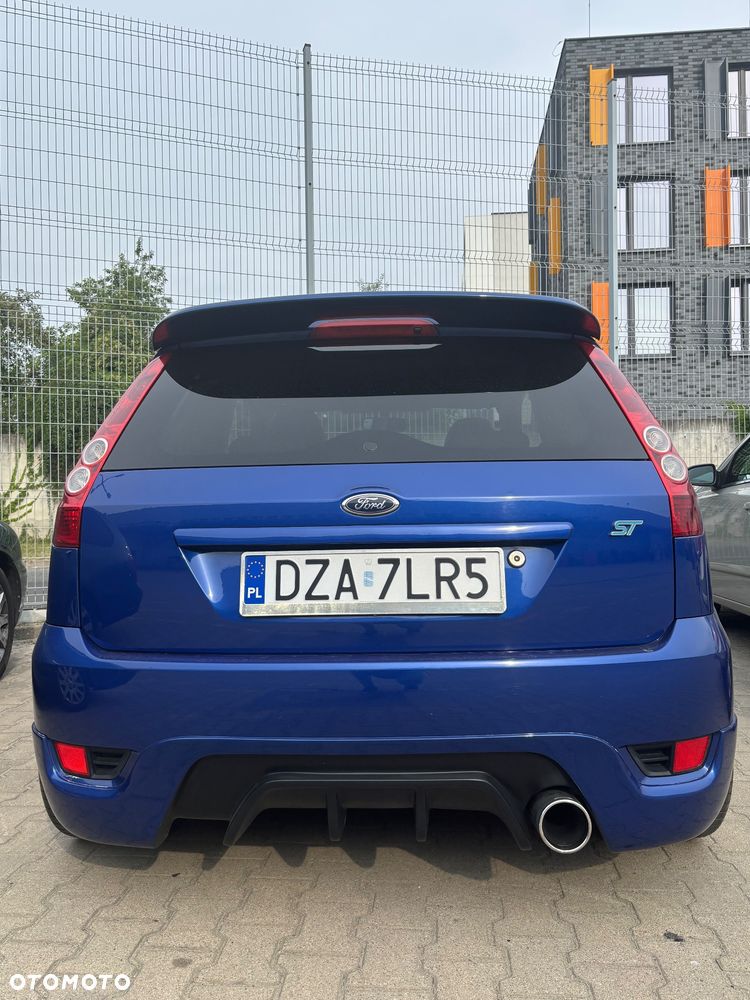Ford Fiesta 2.0 ST - 14