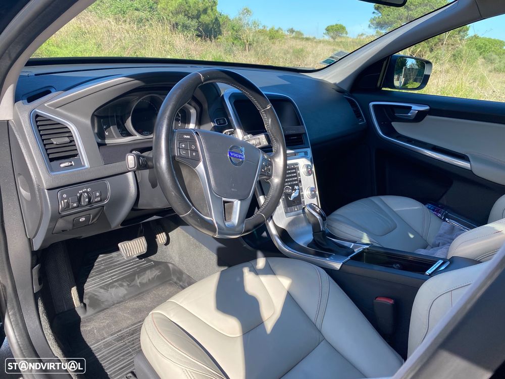 Volvo XC 60 2.0 D4 VOR Geartronic - 2