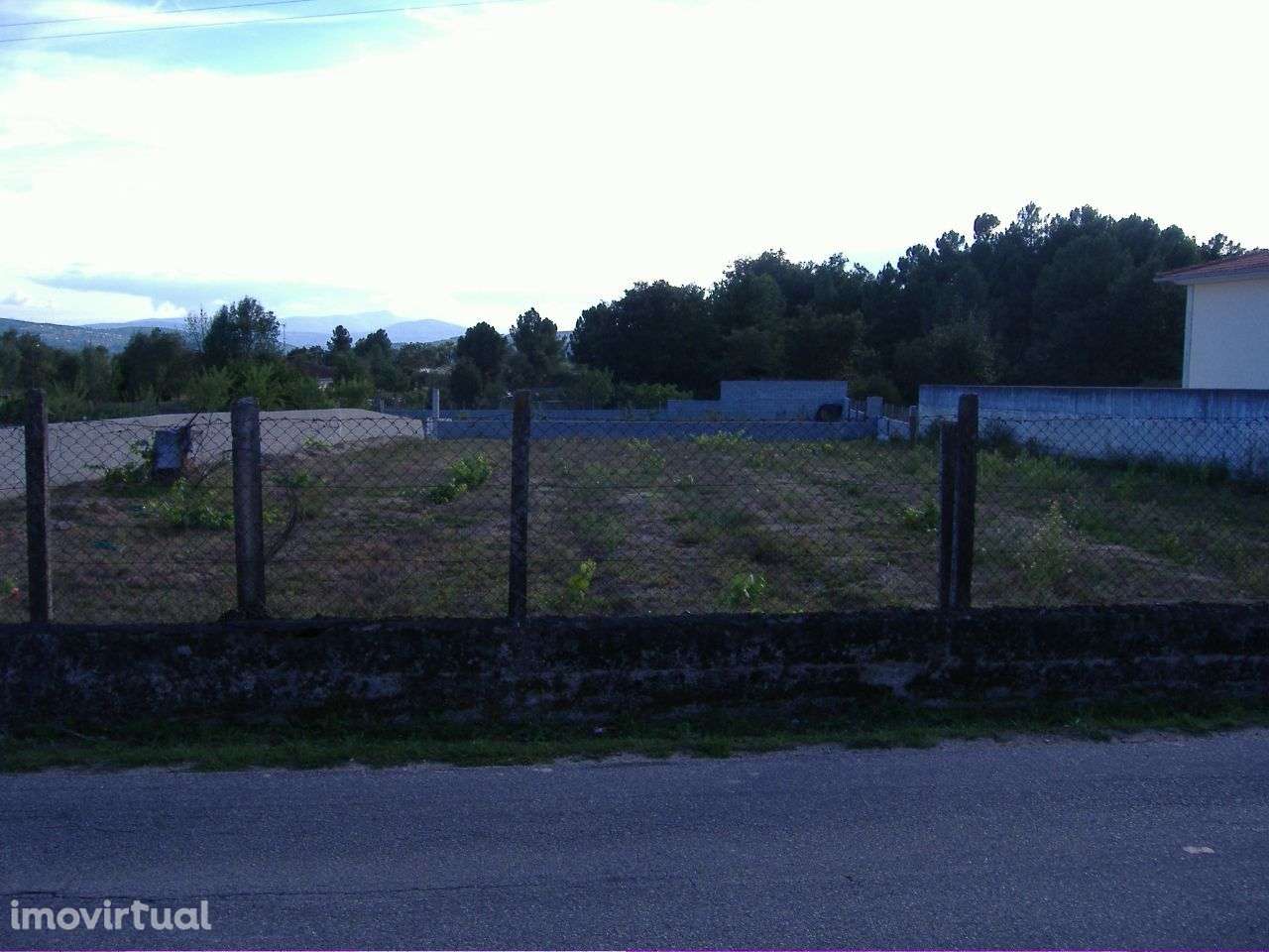 Venda Terreno Vale de Anta - Grande imagem: 2/4