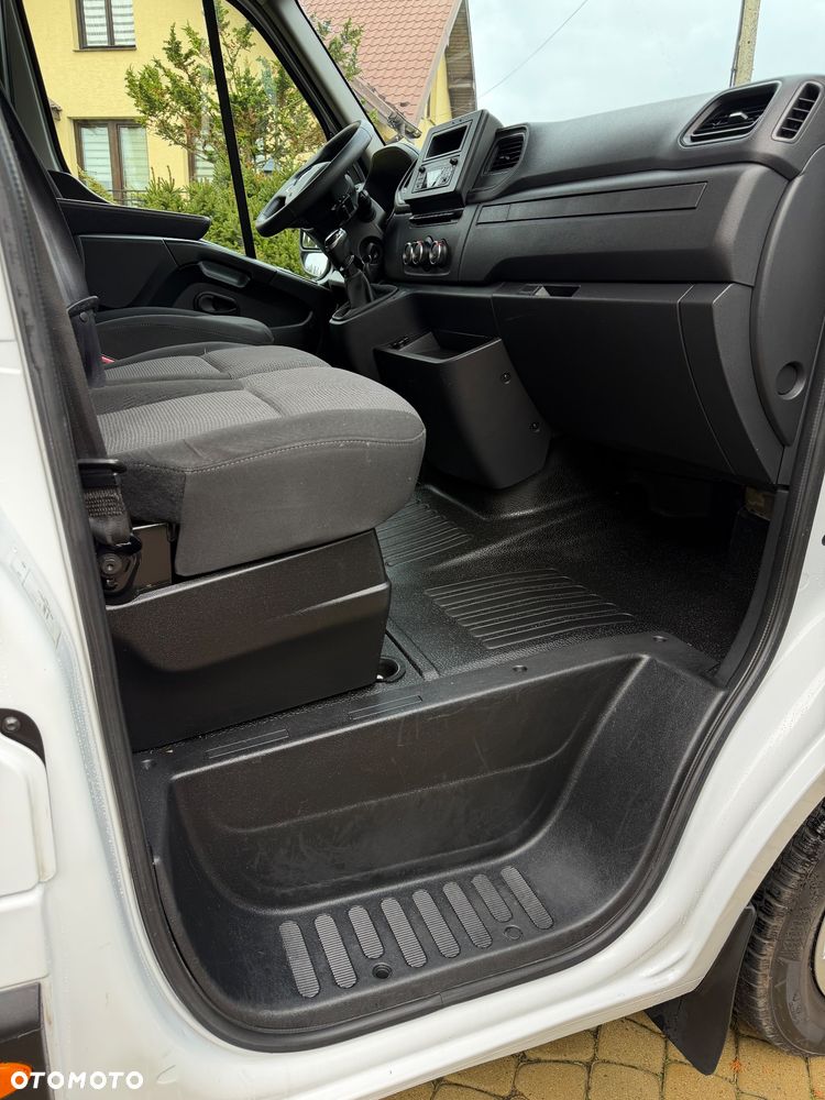 Renault Master MAXI - 23