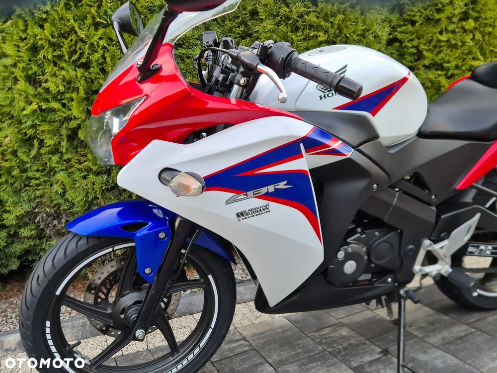 Honda CBR - 7