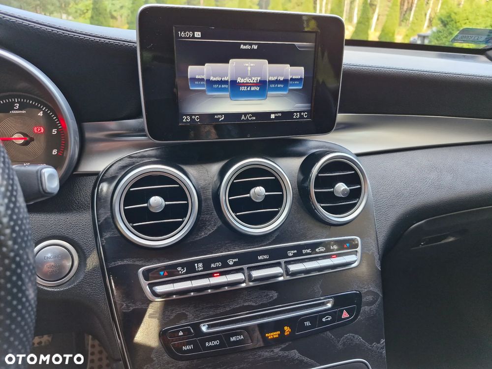 Mercedes-Benz GLC 220 d 4Matic 9G-TRONIC - 18