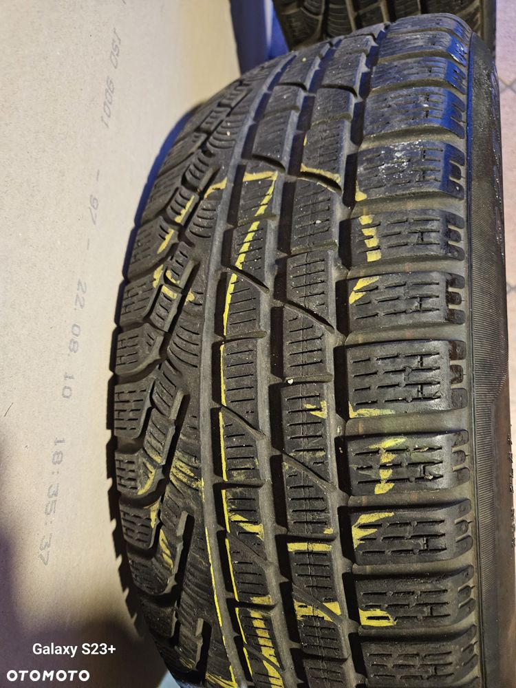 4 używane koła zimowe RunFlat Pirelli Sotozero winter 210  na obręczach aluminiowych R17, 225x60 - 14
