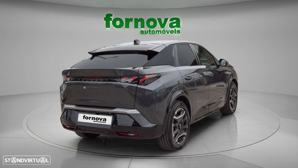 Peugeot E-3008 73 kWh GT - 2