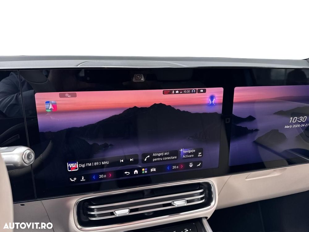 Mercedes-Benz GLB - 16