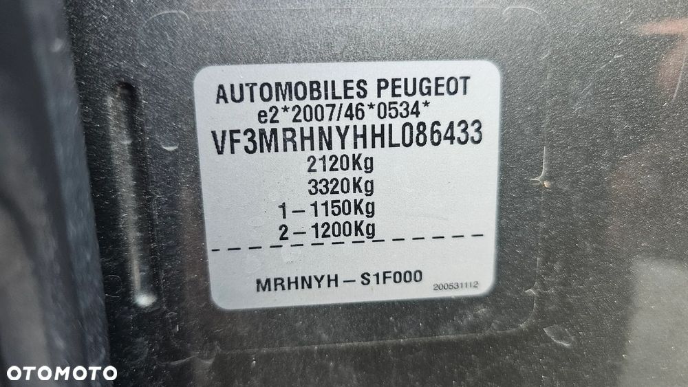 Peugeot 5008 1.2 PureTech Allure S&S - 32