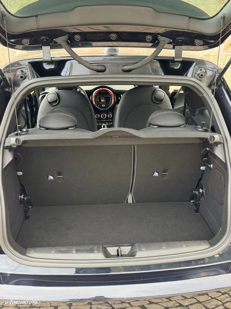 MINI 3 Portas One Aut. - 12