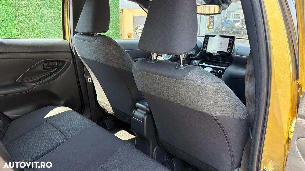 Toyota Yaris Cross 1.5 VVT-i HSD 4x2 Dynamic - 7
