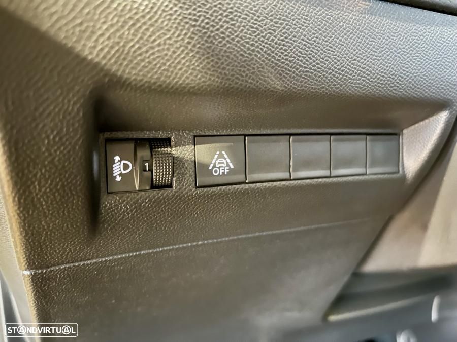 Peugeot 208 1.2 PureTech Allure Pack EAT8 - 15