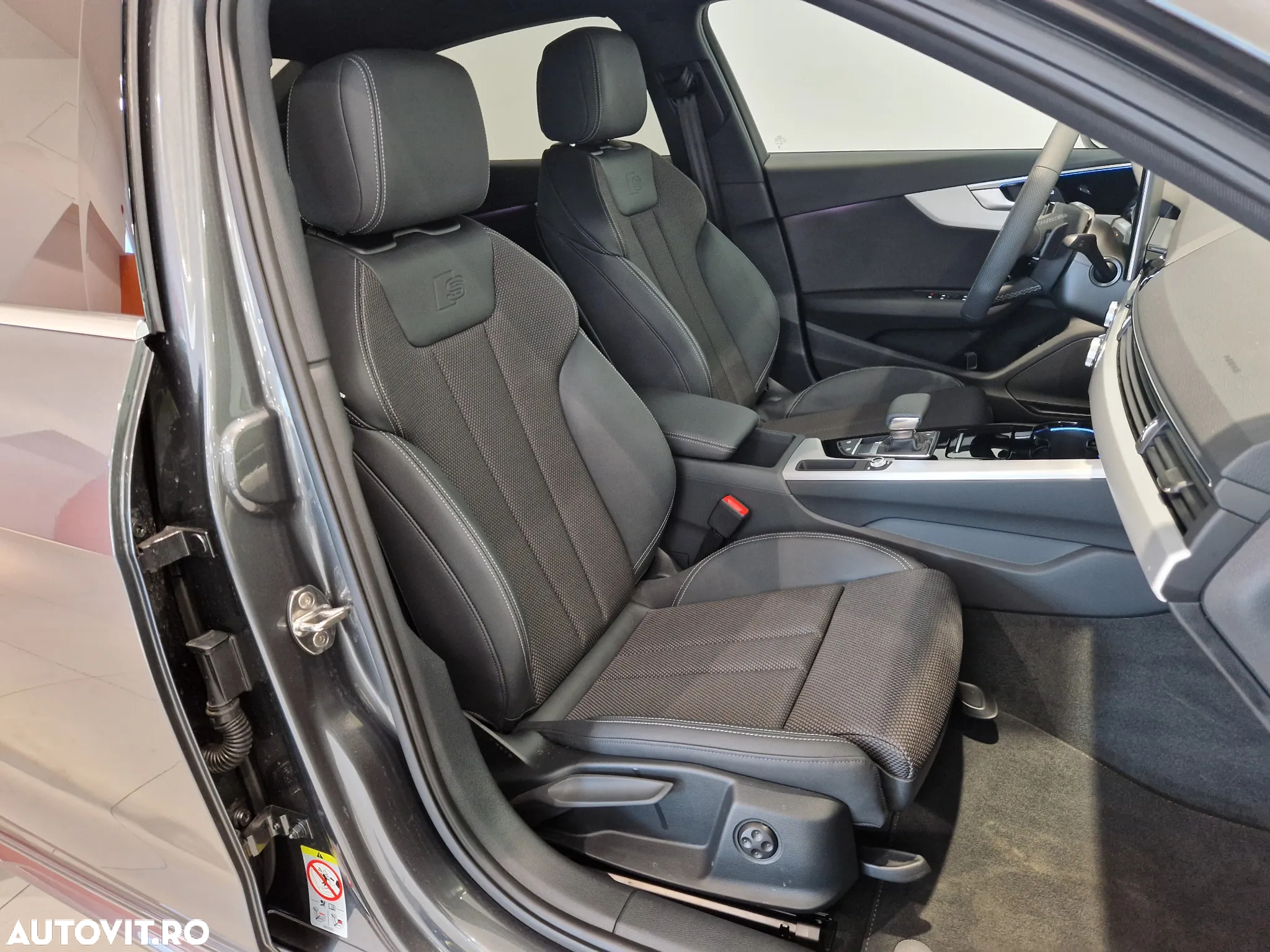 Audi A4 40 TFSI S tronic MHEV S Line - 13