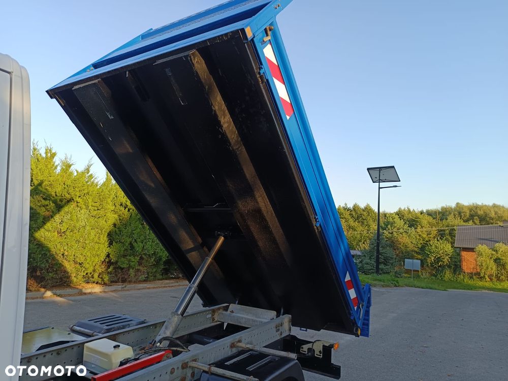 Iveco Daily 35C14 2300cm3 wywrotka kiper dubel doka - 29