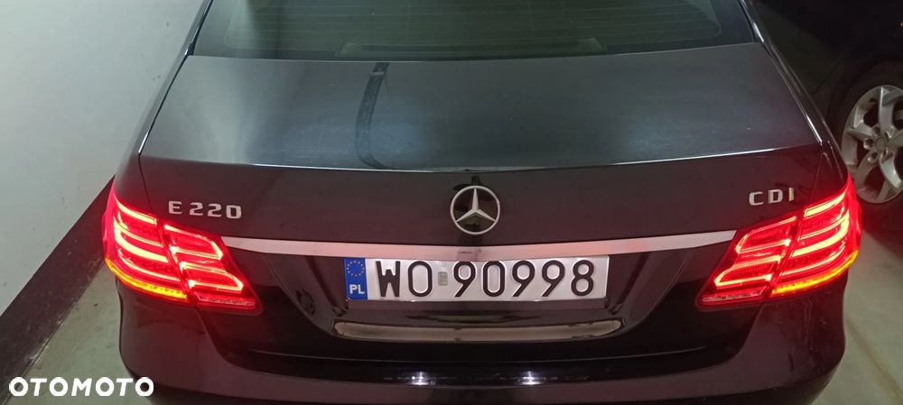 Mercedes-Benz Klasa E 220 CDI 7G-TRONIC - 31