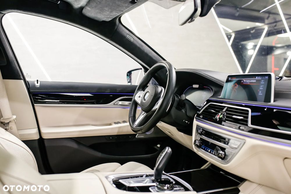 BMW Seria 7 750d xDrive sport - 11