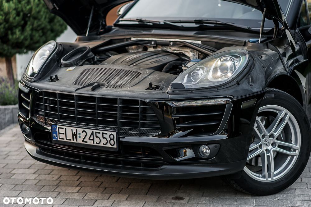 Porsche Macan - 31