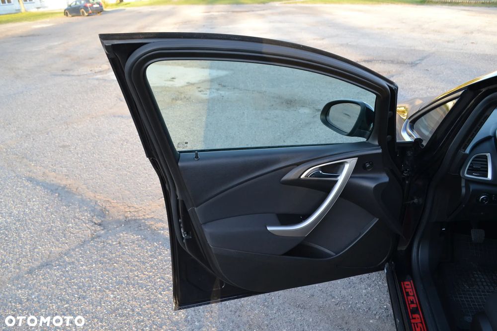 Opel Astra 1.4 Turbo - 12