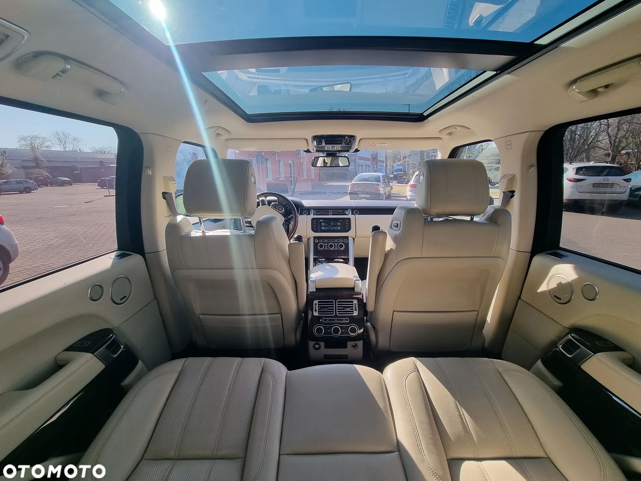 Land Rover Range Rover 4.4SD V8 Vogue - 1