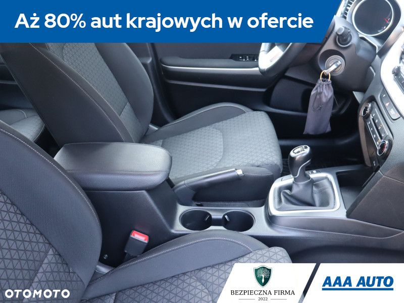 Kia Ceed - 10