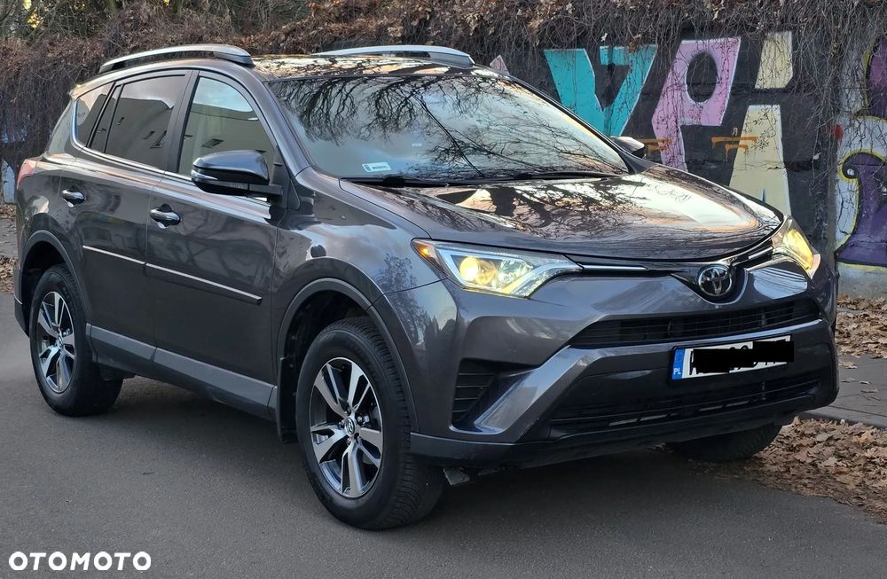 Toyota RAV4 - 3
