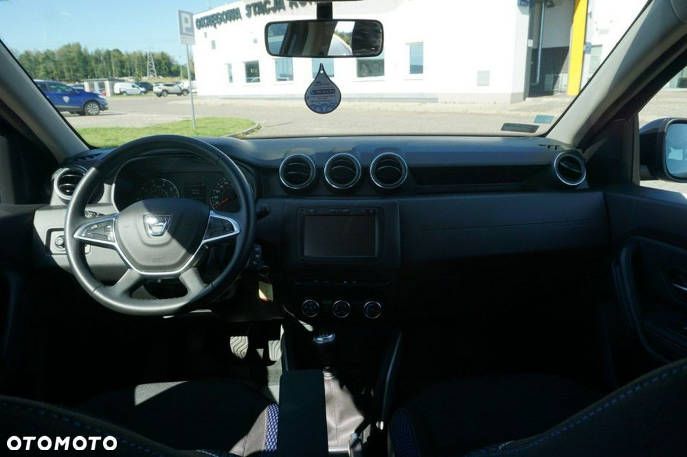 Dacia Duster 1.0 TCe SL Celebration - 13