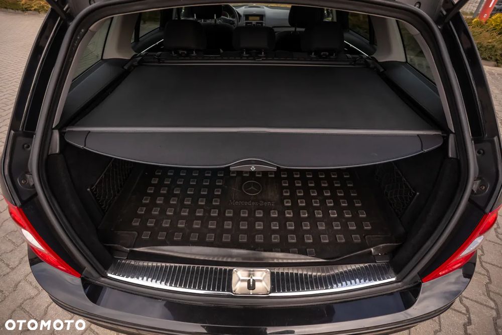 Mercedes-Benz Klasa C 200 CDI DPF Automatik Elegance - 20